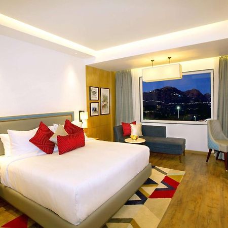 Ramada By Wyndham Katra Station Road Hotel Exterior photo